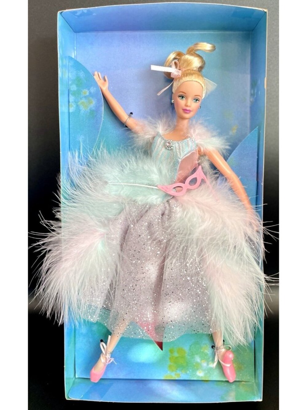 Ballet Masquerade Barbie Ballerina Doll 2000 Mattel 29385 - Picture 2 of 11